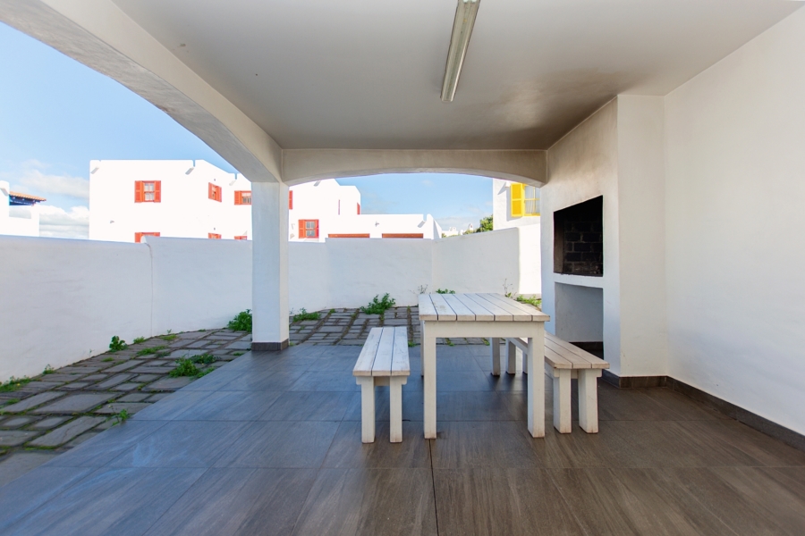 6 Bedroom Property for Sale in Mykonos Western Cape